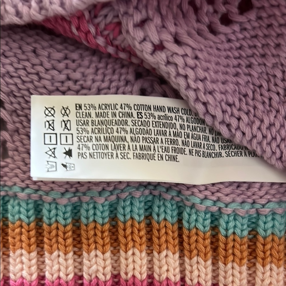 Colorful Knit Tank Top - Picture 9 of 11